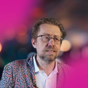 Daniel Pinchbeck Headshot